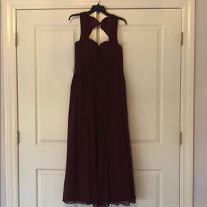 Azazie Cameron. Color: Cabernet